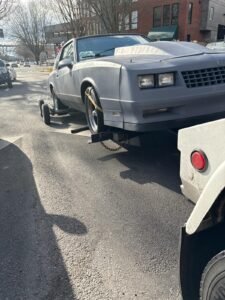 Seattle Flat Tire Change | Professional Roadside Assistance