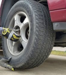 Emergency Flat Tire Change in Kirkland, WA